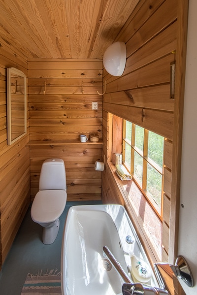 Torstila Alp Cottage interior bathroom
